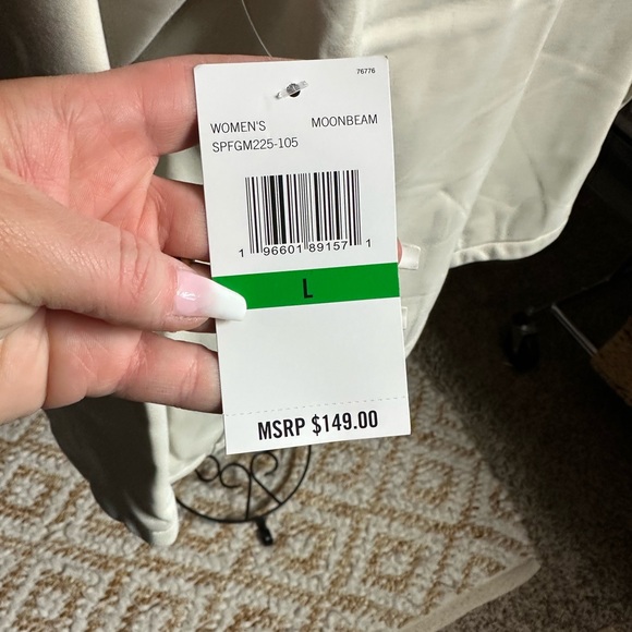 Spyder cream scuba jacket. NWT. Size L. - Picture 6 of 7